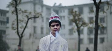 入世十年:普通中国人与宏伟时代的距离