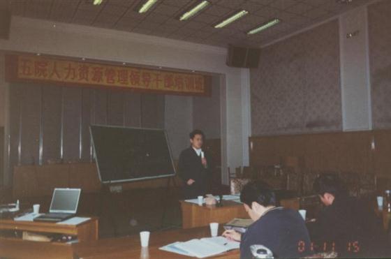 在建党90周年之日,祝贺大庆油田、孙家栋再获殊荣!