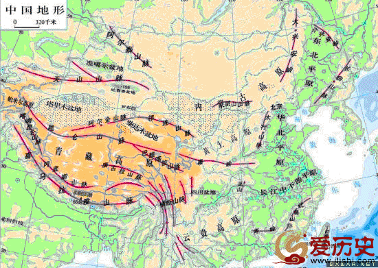 大秦岭与昆仑山走向一致,两者横贯为一体,东西长达4100余公里,可谓"