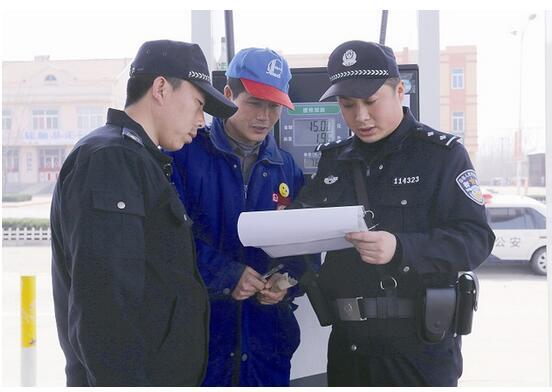 陆国军到加油站指导安全须知